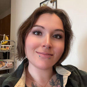 Meet your Posher, Destinie